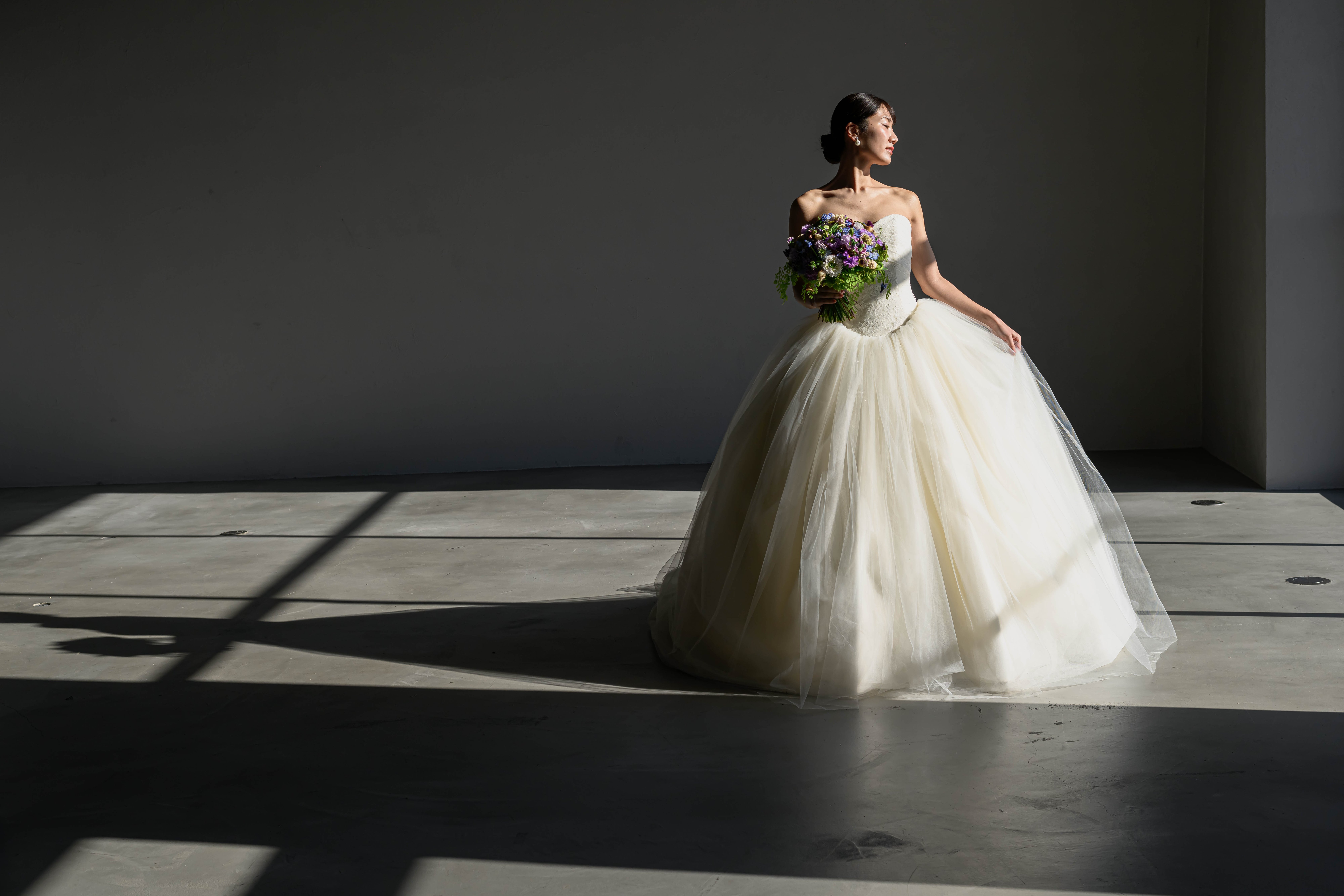 婚礼花作例 白無垢と和のいけばな